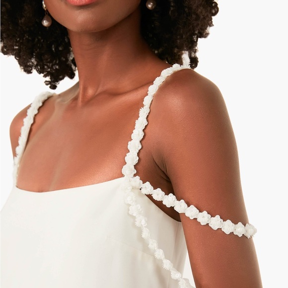 NWT ALEXIS White Shayanne Dress in White - Picture 2 of 8